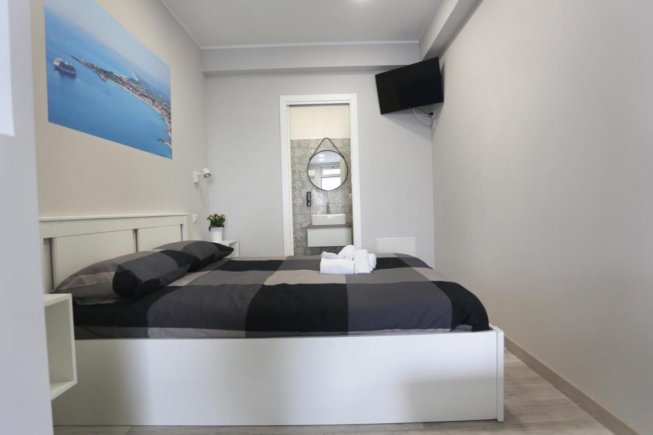 Ag Luxury Rooms 지아르디니낙소스 외부 사진